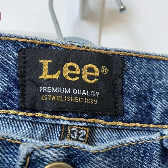 Vintage Lee Straight Leg Jeans 31" - Picture 3 of 6